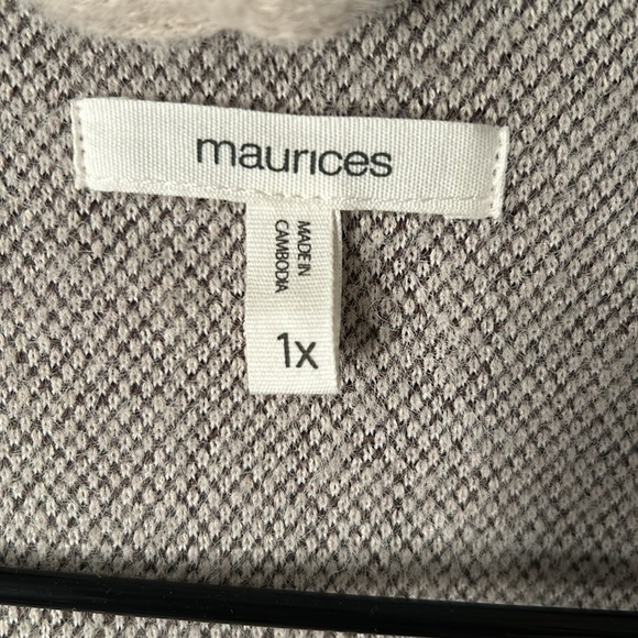 Maurices-Cute light weight coat 1X - Picture 3 of 7